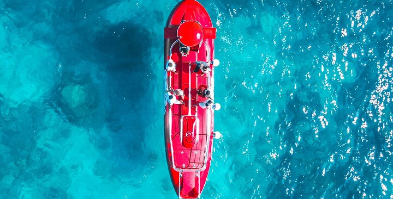 Semi-Sub Seychelles
